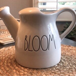 EUC Rae Dunn BLOOM pitcher.